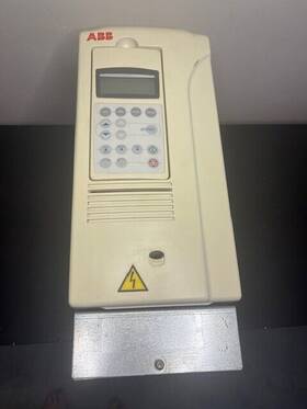 Acs800-u1-005-5 Abb P901 3hp Vfd Ac Drive With Programming Him 600vac 6.2amp Acs800-u1-005-5 Abb P901 3hp Vfd Ac Drive With Programming Him 600vac 6.2amp