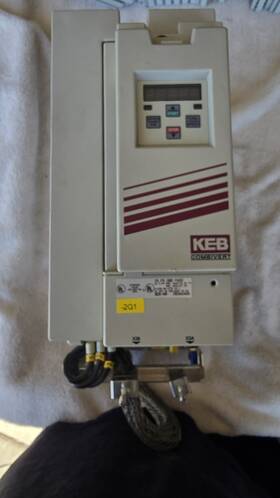 15.f5.gbe-ya00 Keb Homag/ Combivert 15 F5 Gbe-ya00 Ac Drive 17kva Used 15.f5.gbe-ya00 Keb Homag/ Combivert 15 F5 Gbe-ya00 Ac Drive 17kva Used