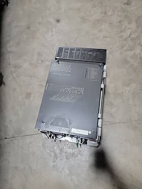 Fr-se-2-5.5k-bn401u Mitsubishi Electric Mitsusbushi Freqrol Spindle Controller Drive Fr-se-2-5.5k-bn401u Mitsubishi Electric Mitsusbushi Freqrol Spindle Controller Drive
